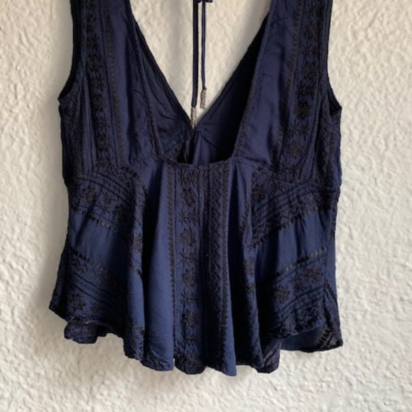 Top - Picture 5 of 5